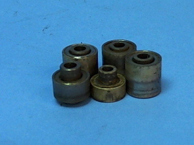 0523921 Cessna - Roller Assembly-Flap attachment
